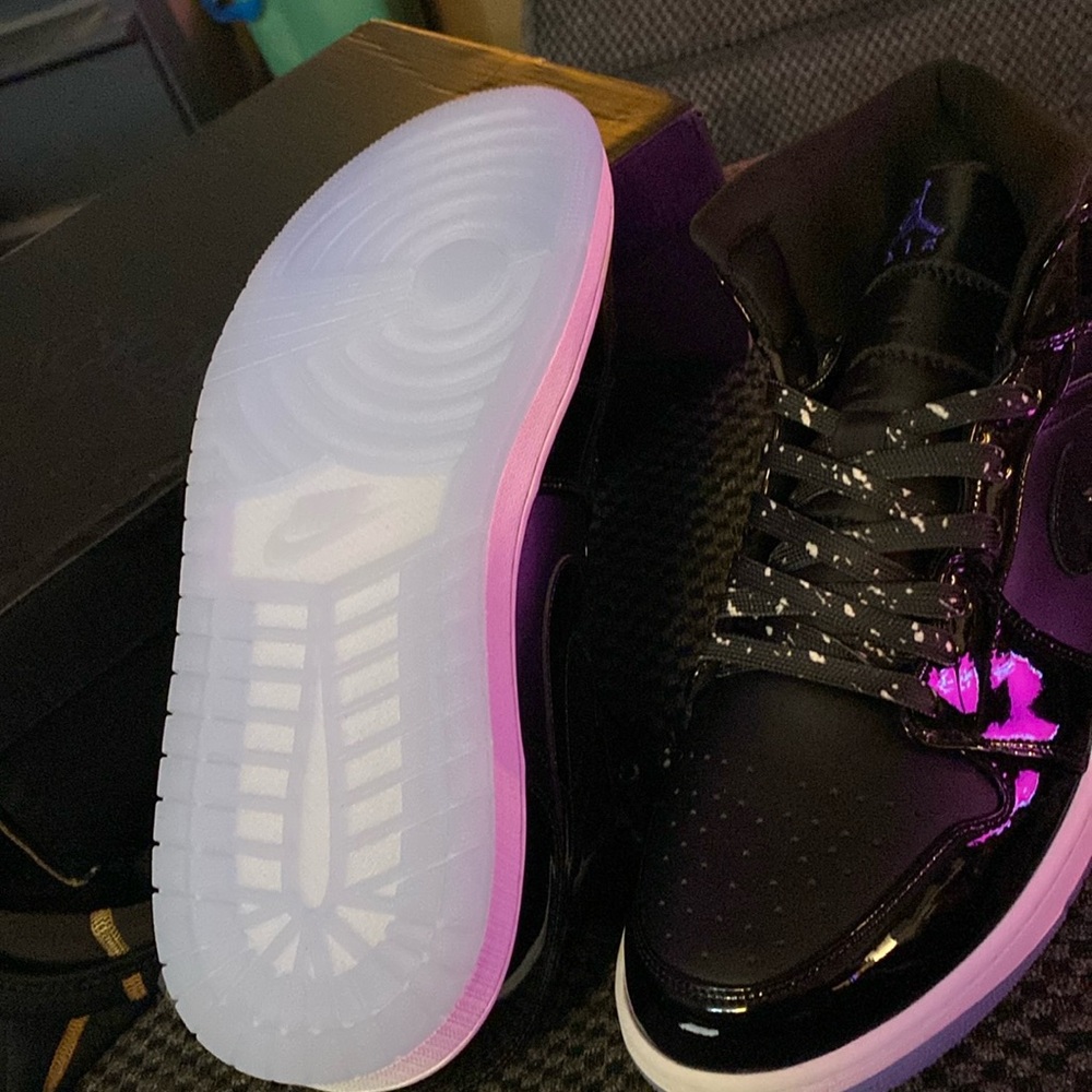 Brand new with box. Reposhing them